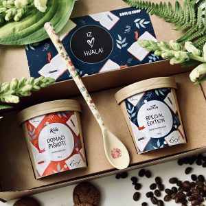 DARILNI PAKET "PEDAGOGOM V ZAHVALO 6" 3/1 (piškoti + kava + žlička) - v darilni škatli